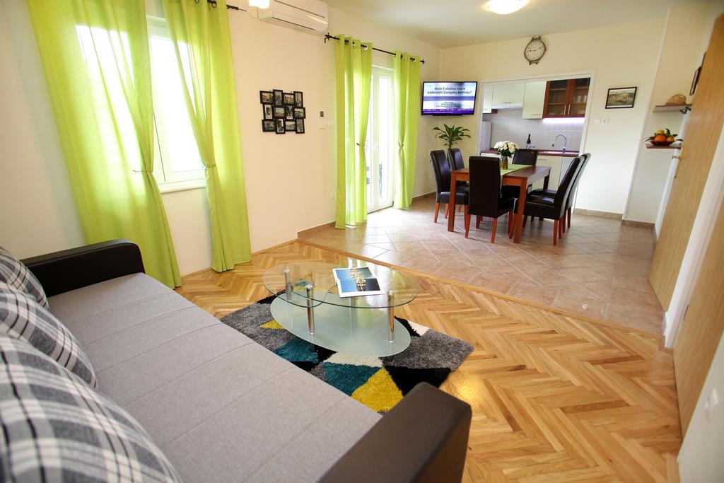 Apartment Biocic Trogir Chambre photo