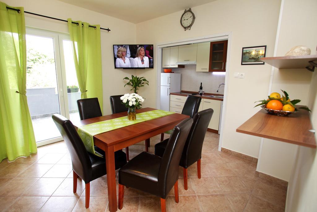 Apartment Biocic Trogir Chambre photo