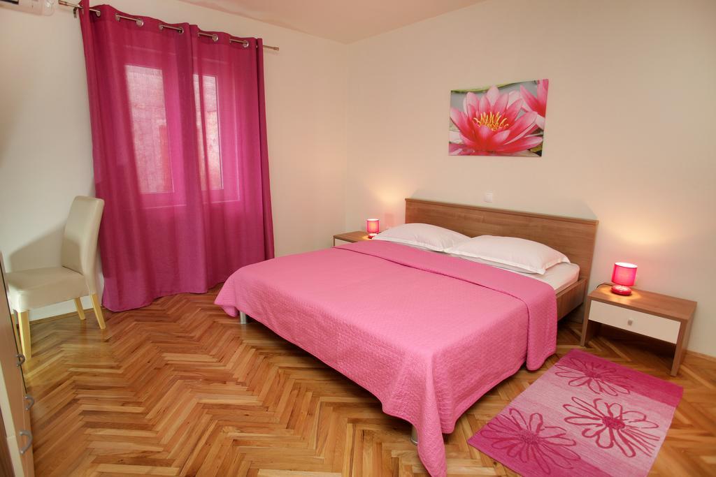 Apartment Biocic Trogir Chambre photo